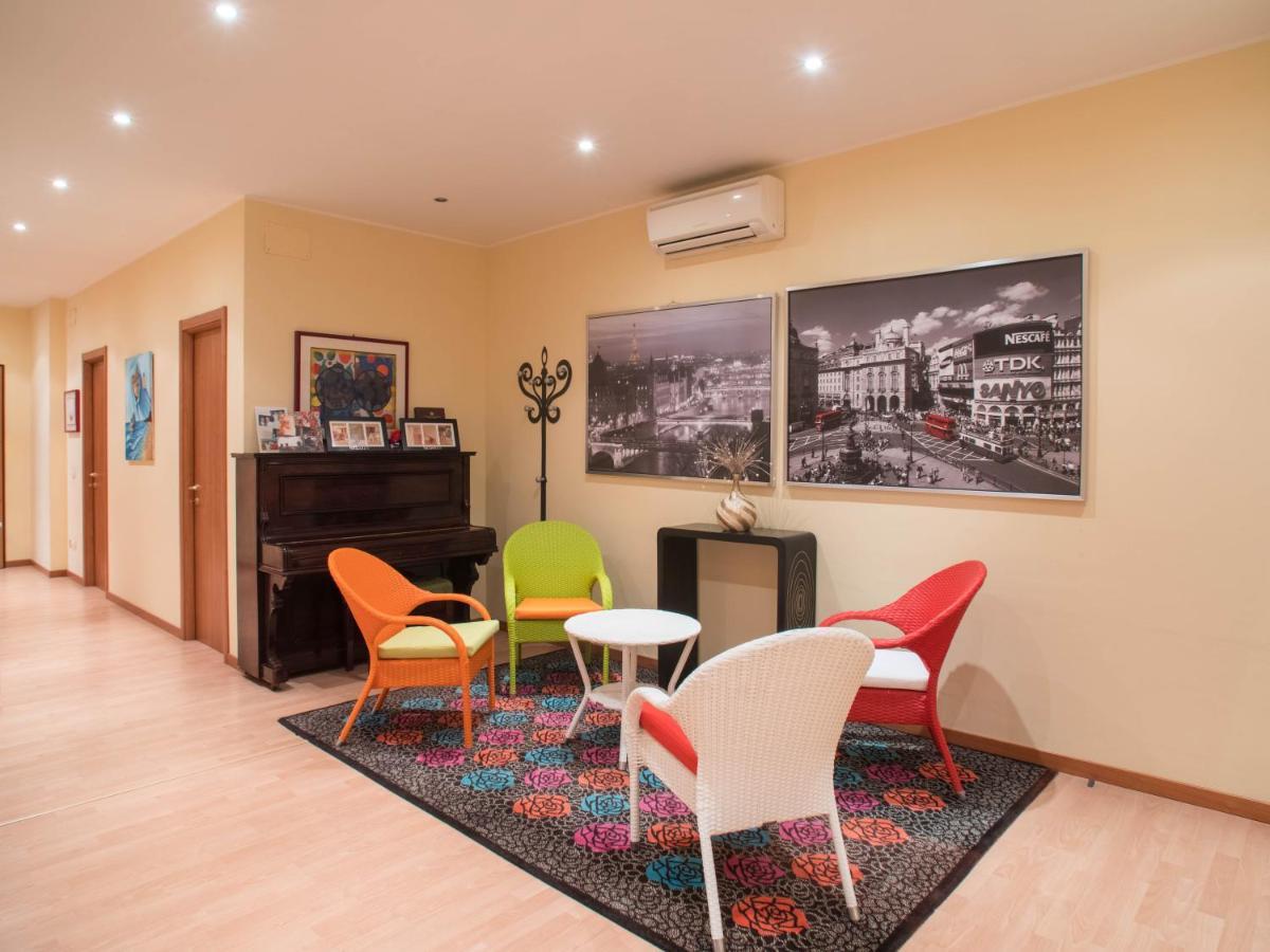 Juliette Rooms Йези Екстериор снимка