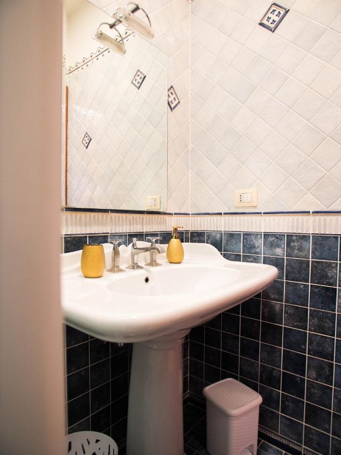 Juliette Rooms Йези Екстериор снимка