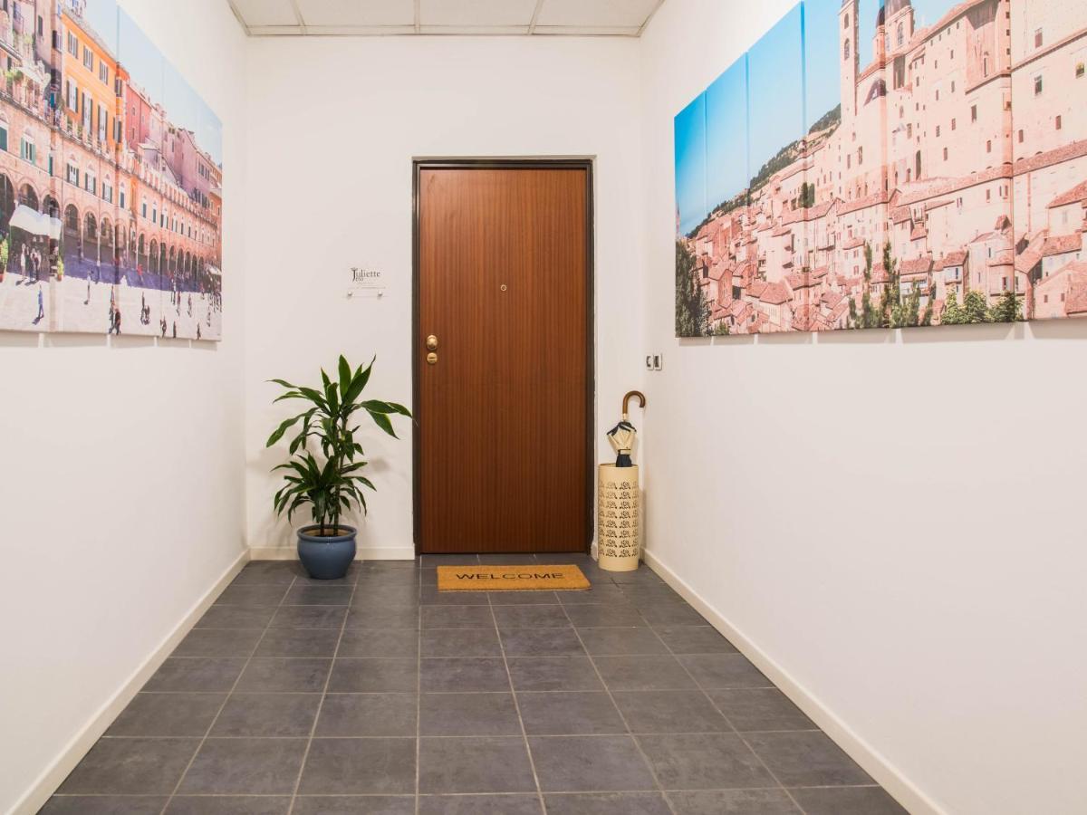 Juliette Rooms Йези Екстериор снимка
